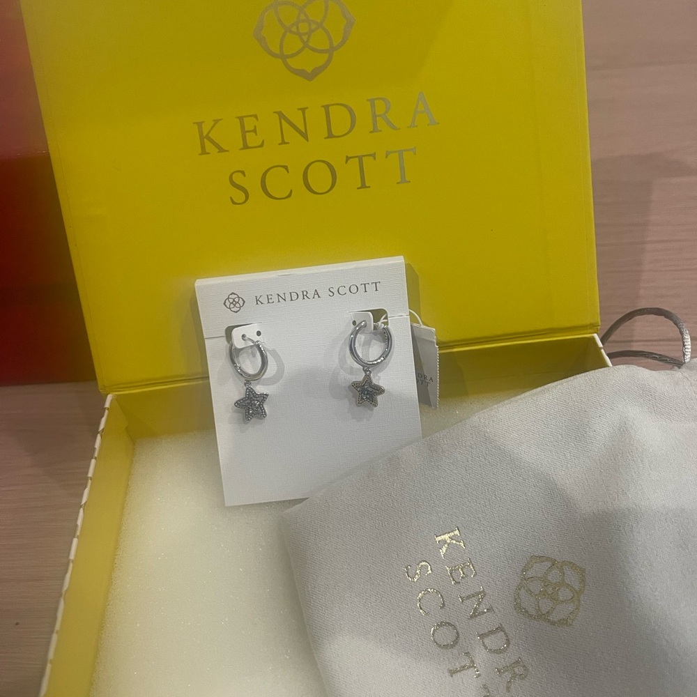 Kendra Scott Silver Star Hoop Earrings